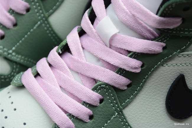 CZ0774-300 1 Green Jordan Mid Dutch 0504